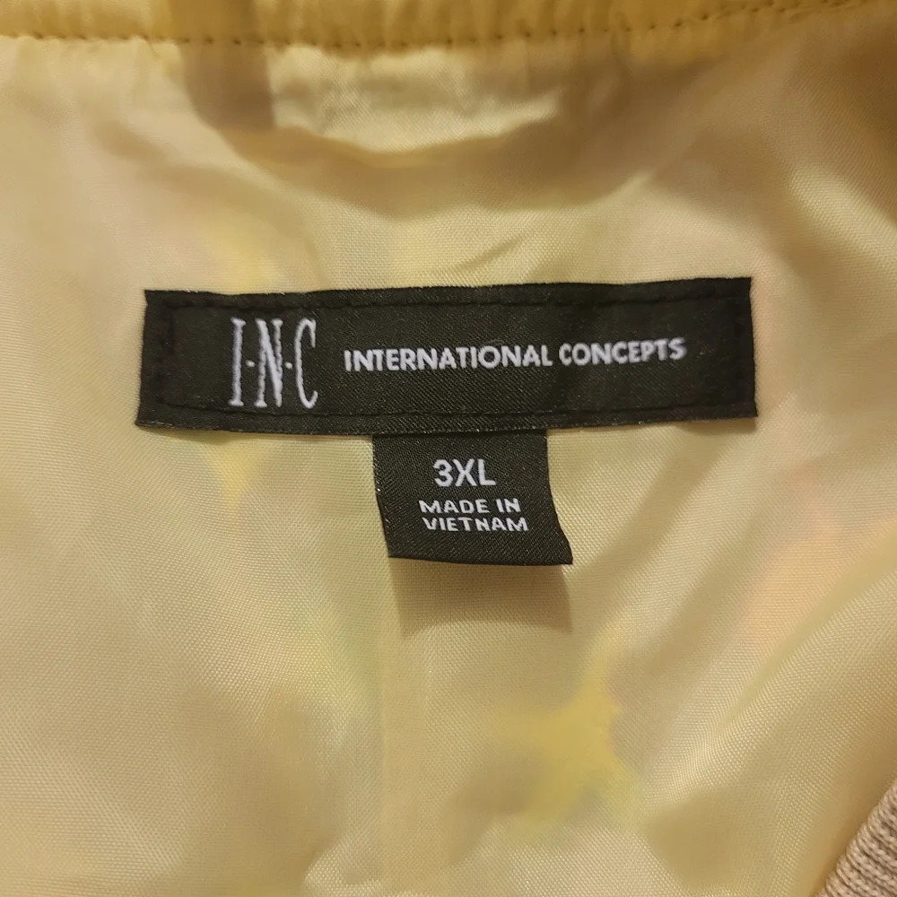 INC Yellow floral Sateen Bomber Jacket. sz.3XL - Picture 5 of 6